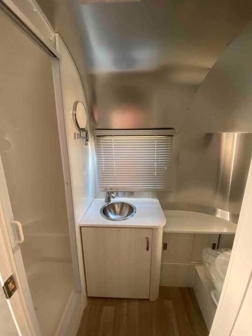 Modern Airstream With Amazing View - 10 To 15 Minutes From Kings Canyon National Park Dunlap Exteriör bild